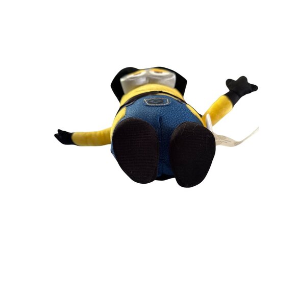 Halloween Witch Kevin Minion Animated Despicable Me Music - Picture 3 of 5